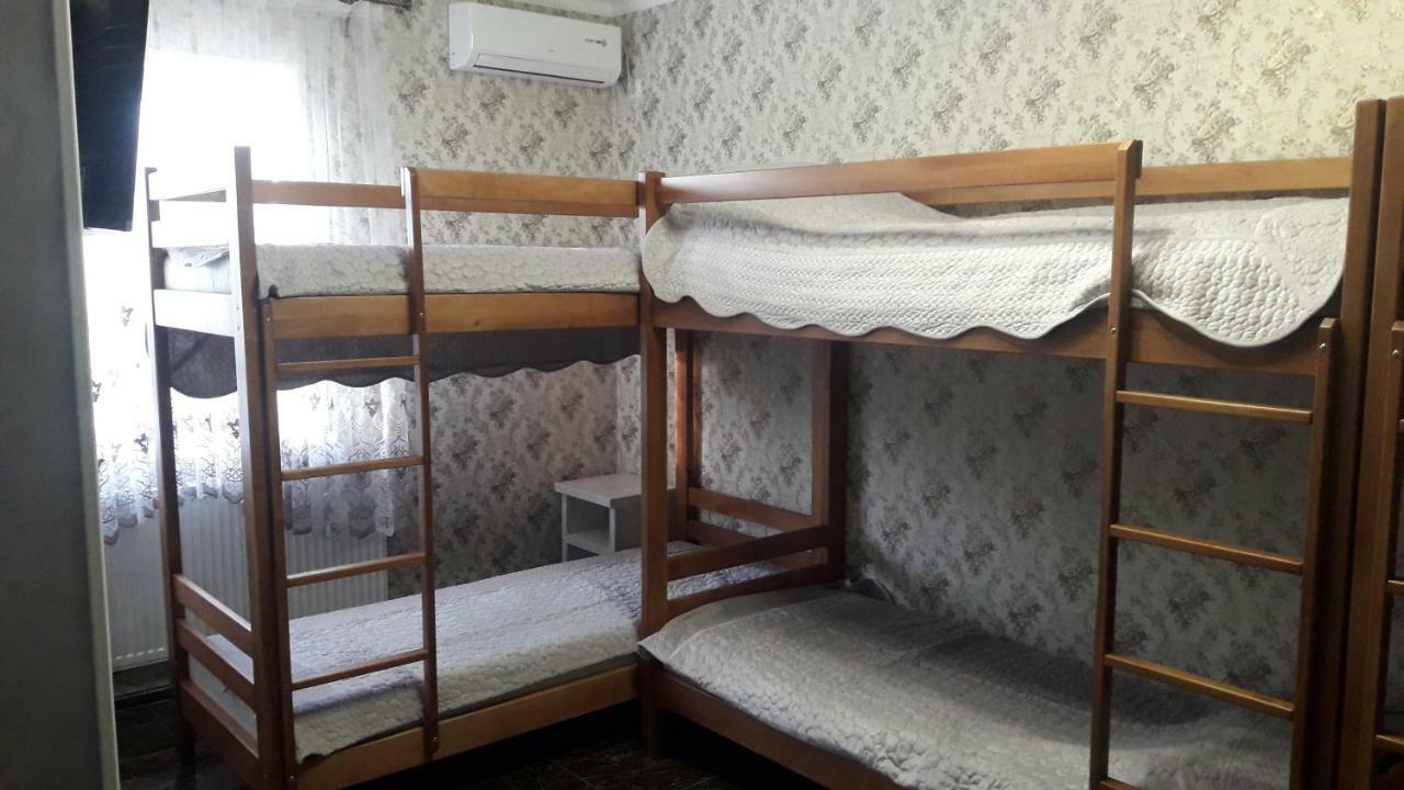 Імперія Otaci Exterior foto